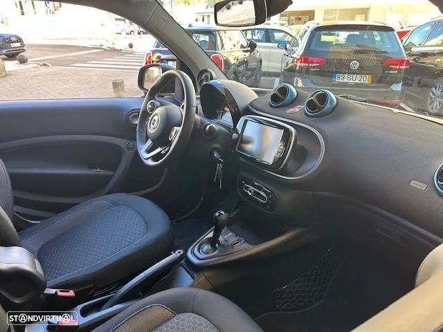 Smart ForTwo Coupé EQ passion - 24