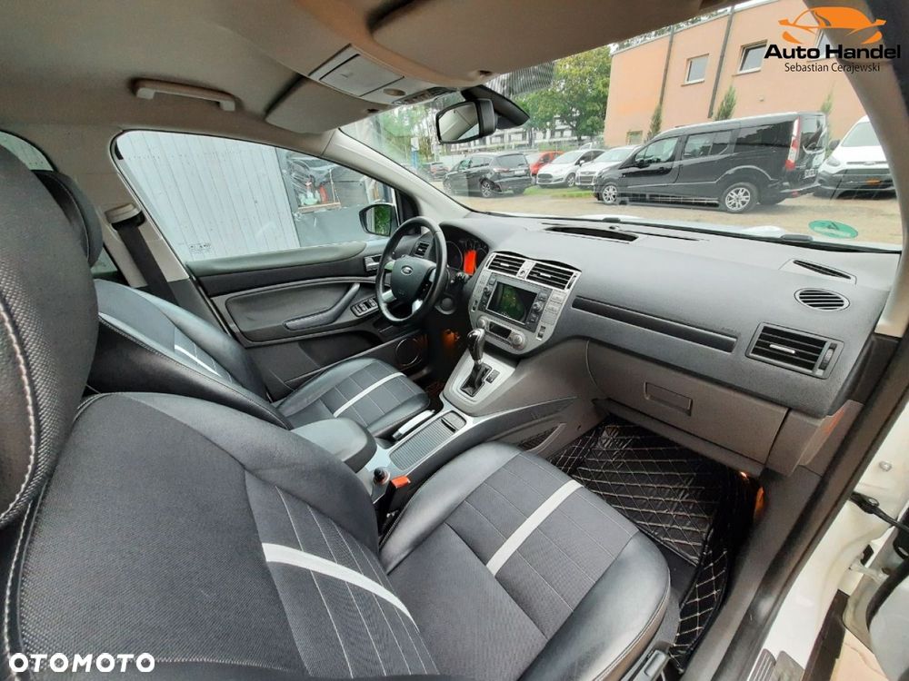 Ford Kuga 2.0 TDCi 4x4 Titanium - 32