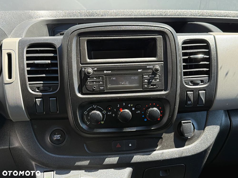 Renault Trafic - 20