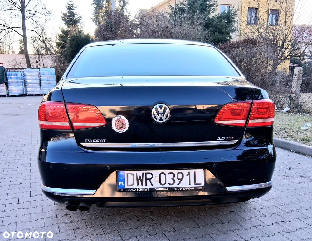 Volkswagen Passat 2.0 TSI Highline - 8