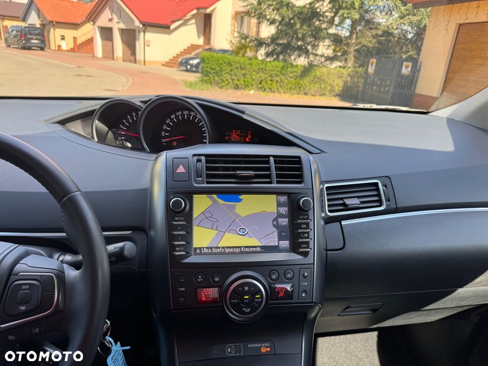 Toyota Verso - 18