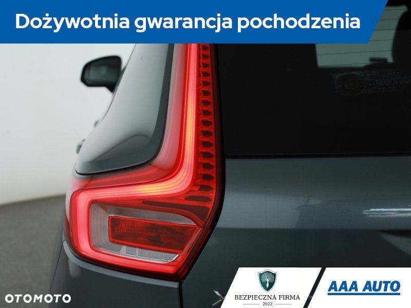 Volvo XC 40 - 23