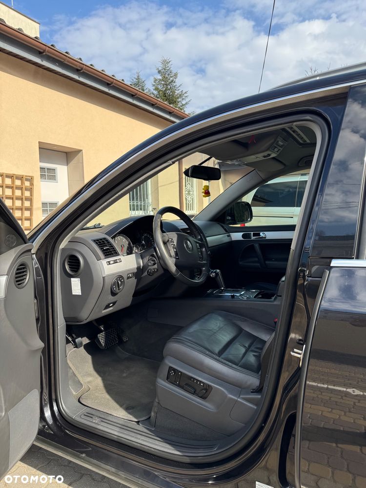 Volkswagen Touareg 3.0 V6 TDI DPF Tiptr - 18
