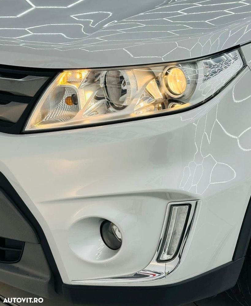 Suzuki Vitara 1.6 (4x4) Allgrip Comfort+ - 9