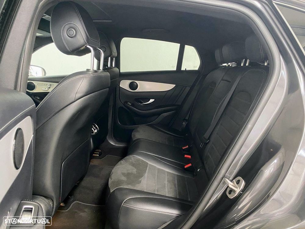 Mercedes-Benz GLC 300 de Coupé 4Matic - 11