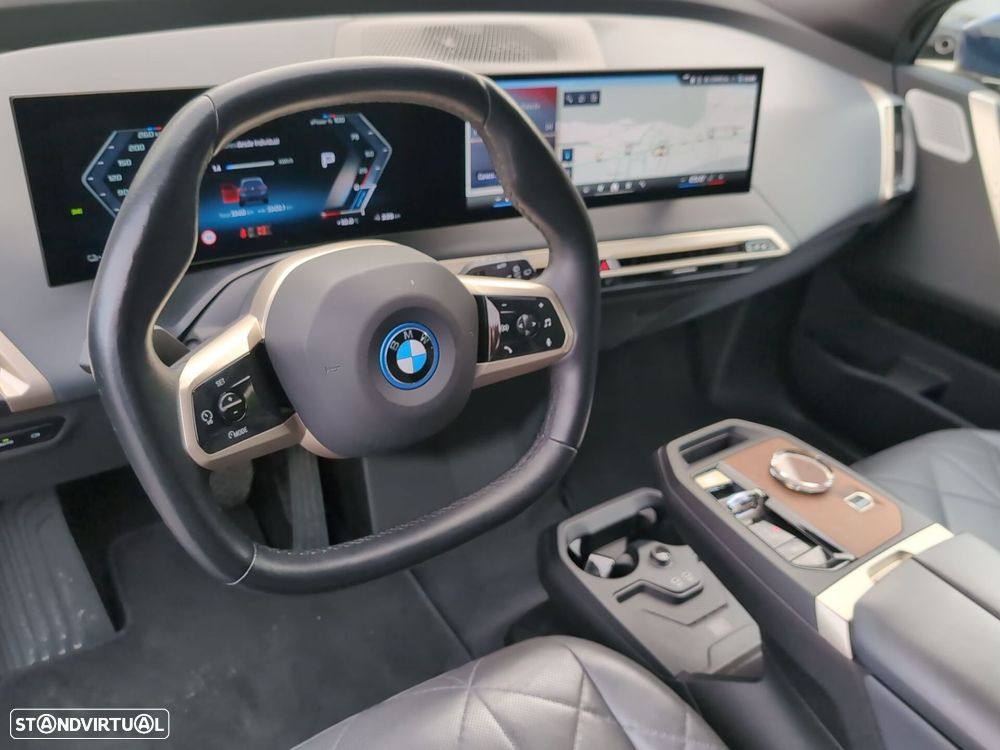 BMW iX M60 - 13