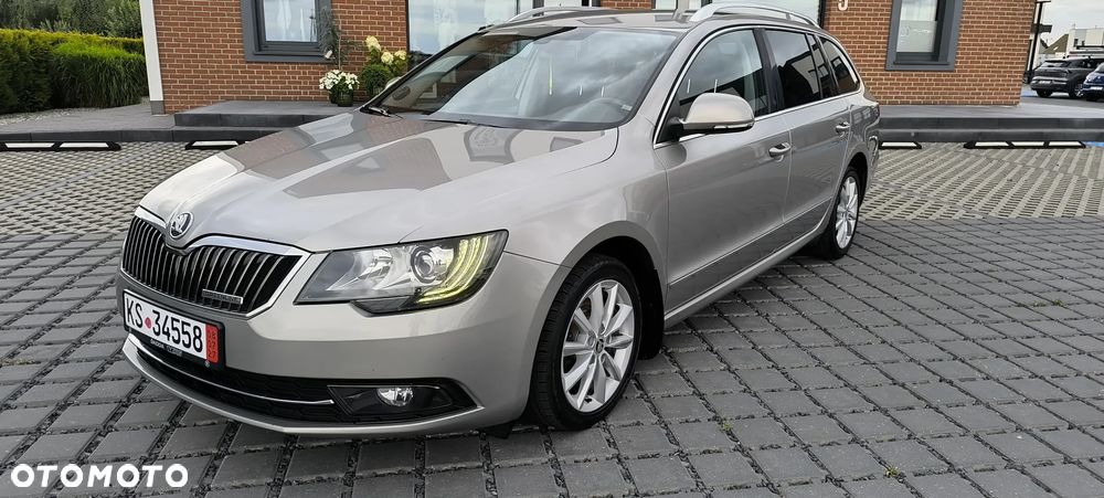 Skoda Superb 1.6 TDI Elegance Greenline - 3