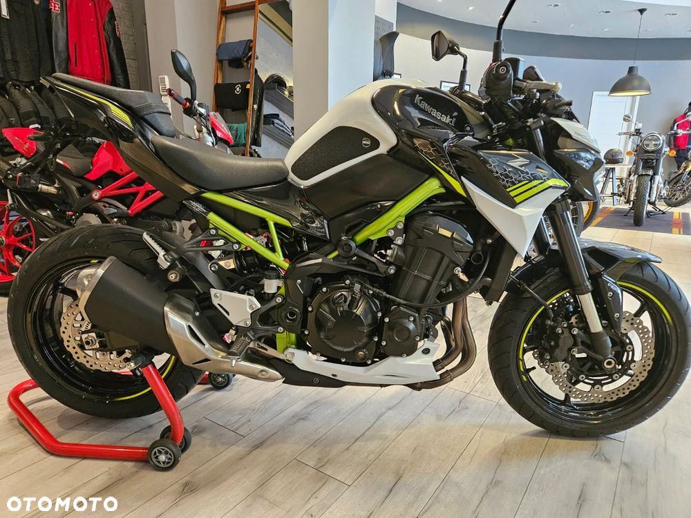 Kawasaki Z 900 - 3