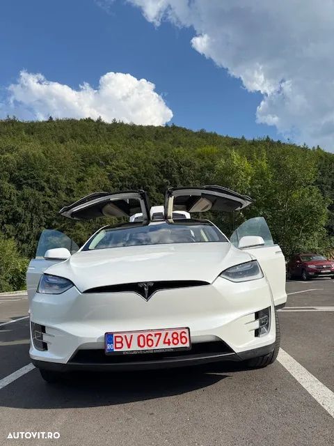 Tesla Model X 100D Allradantrieb - 8