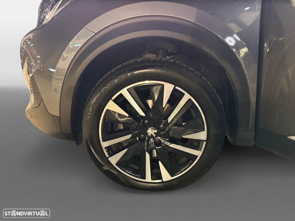 Peugeot 2008 1.5 BlueHDi GT EAT8 - 14