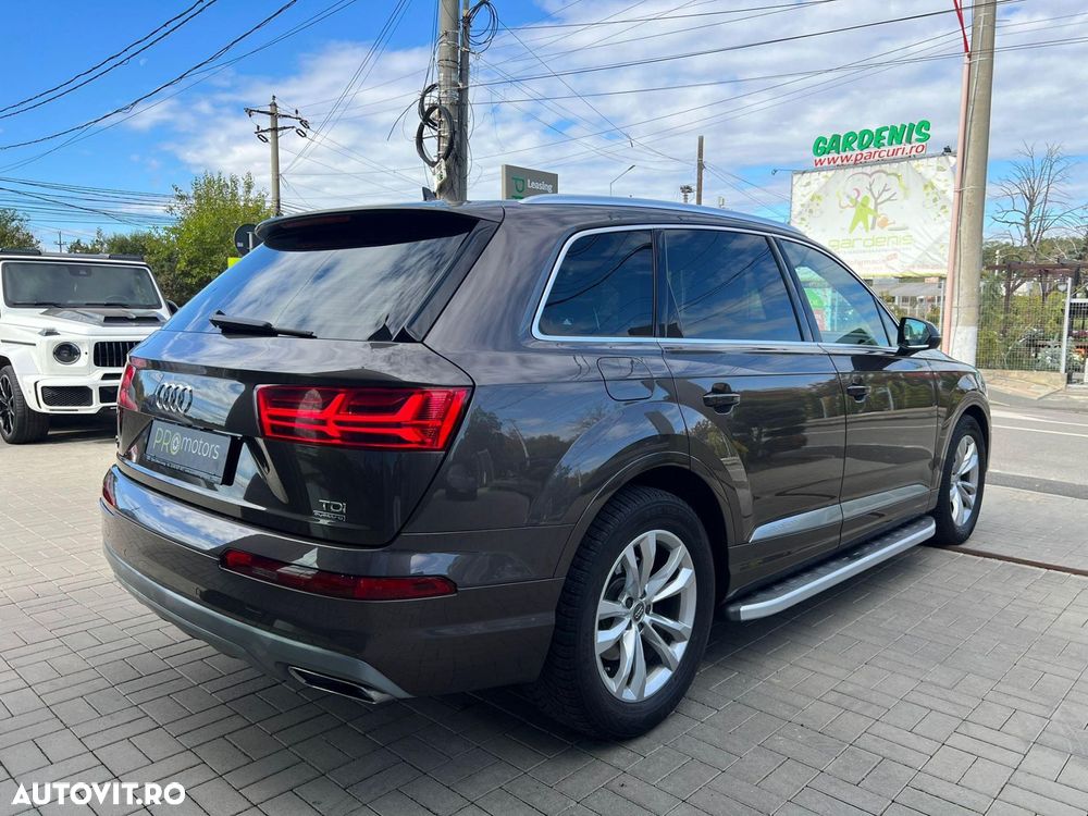 Audi Q7 - 6