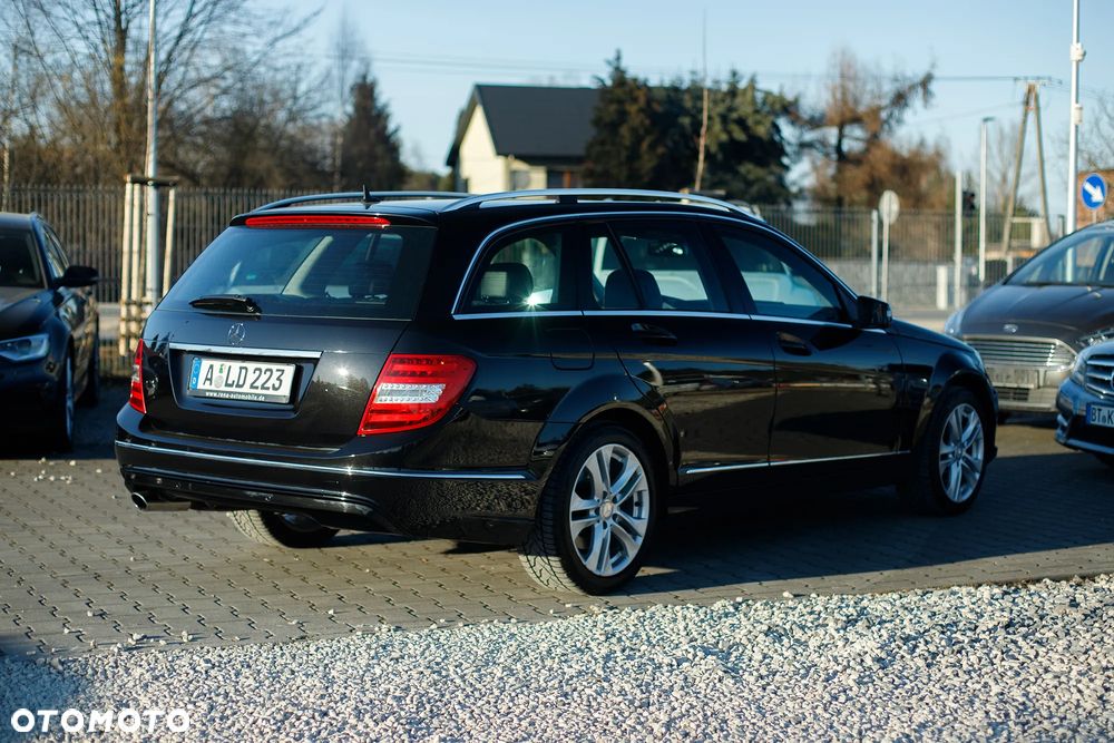 Mercedes-Benz Klasa C 200 (BlueEFFICIENCY) 7G-TRONIC Avantgarde - 14