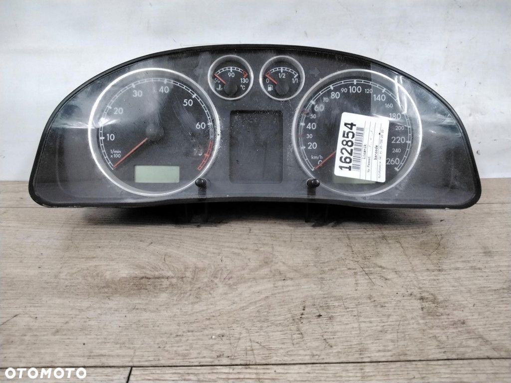 VW PASSAT B5 LICZNIK 3B0920806 - 1