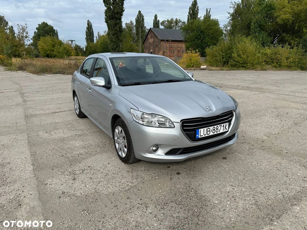 Peugeot 301 1.6 HDi Active - 1