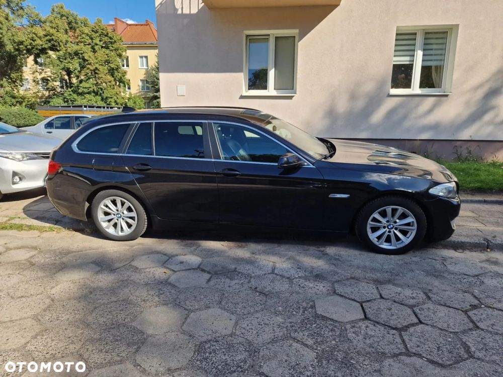 BMW Seria 5 520d - 4