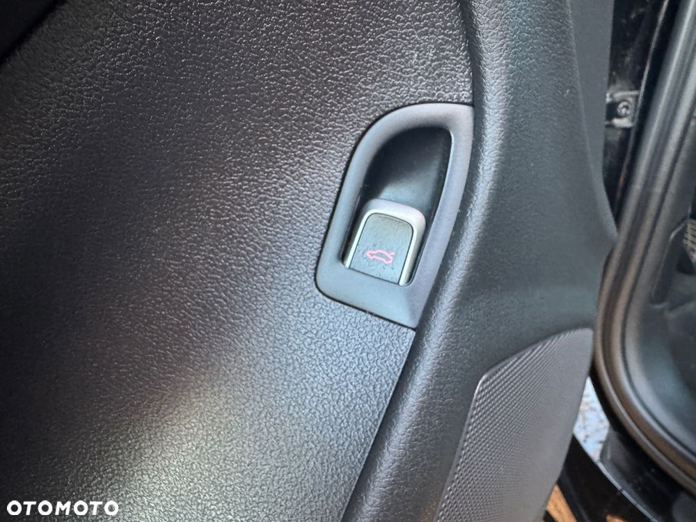 Audi A4 Avant 2.0 TDI ultra - 17