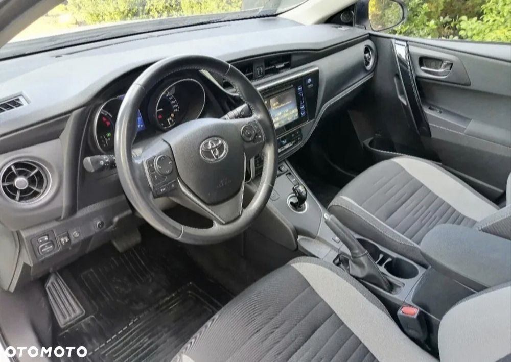 Tesla Model S - 7
