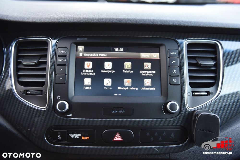 Kia Carens - 29
