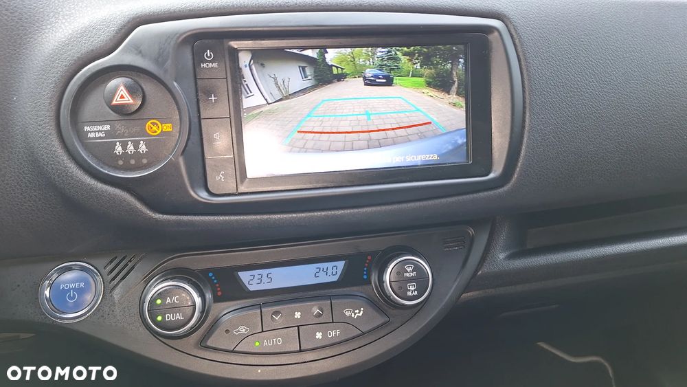 Toyota Yaris 1.5 VVT-i Y20 Club - 14