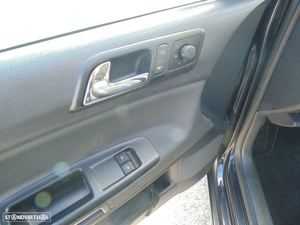 VW Polo 1.4 TDi Trendline - 21