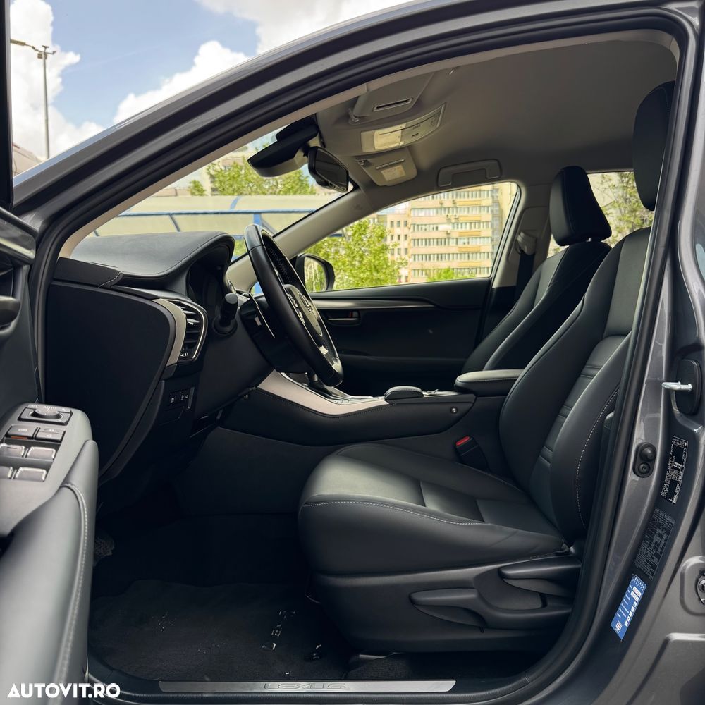 Lexus Seria NX 300h AWD Executive Plus - 16
