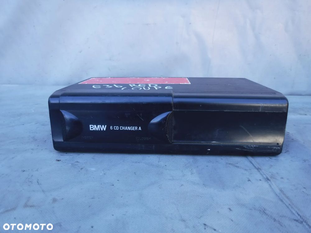 ZMIENIARKA PŁYT CD MINI BMW E39 E46 R50 R52 R53 E87 E90 E91 E36 Z3 - 5