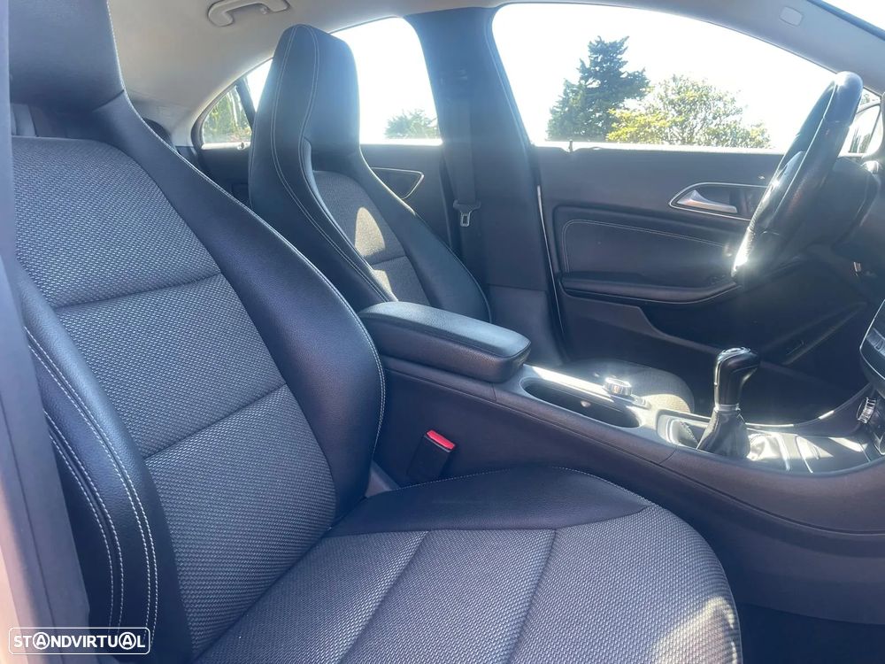 Mercedes-Benz CLA 180 (CDI) d - 9