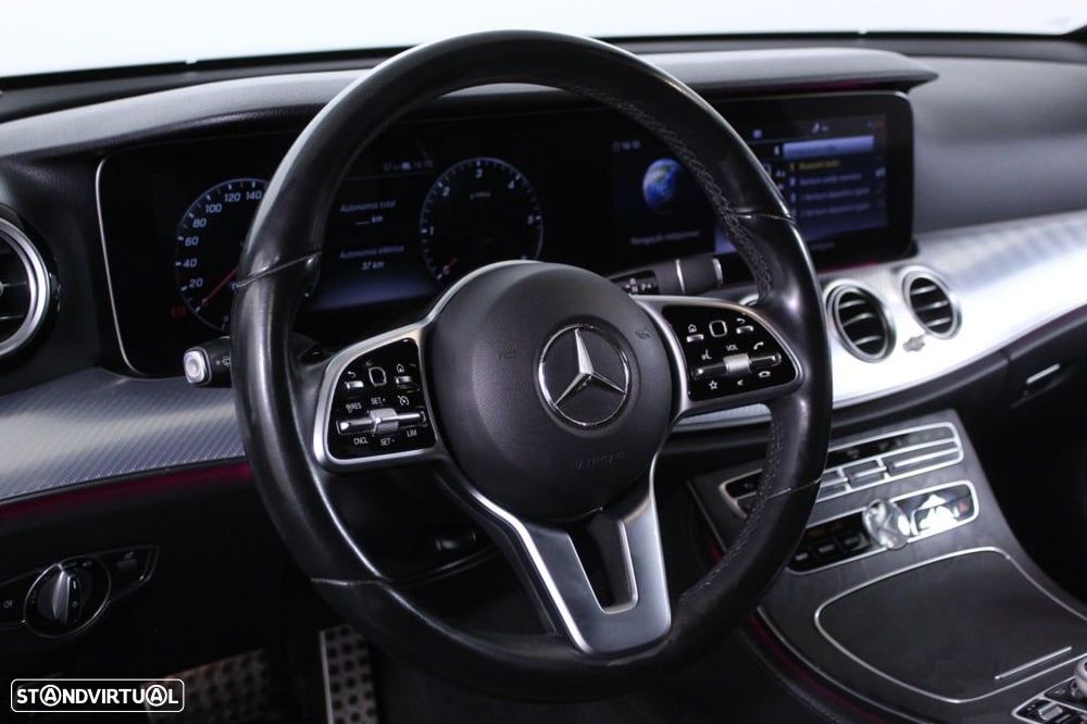 Mercedes-Benz E 300 de Avantgarde - 23