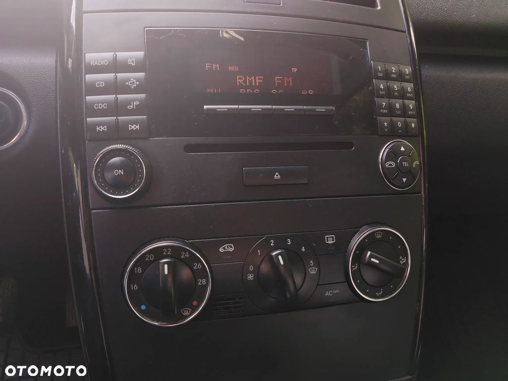 Mercedes-Benz Klasa A 150 Autotronic Classic - 13