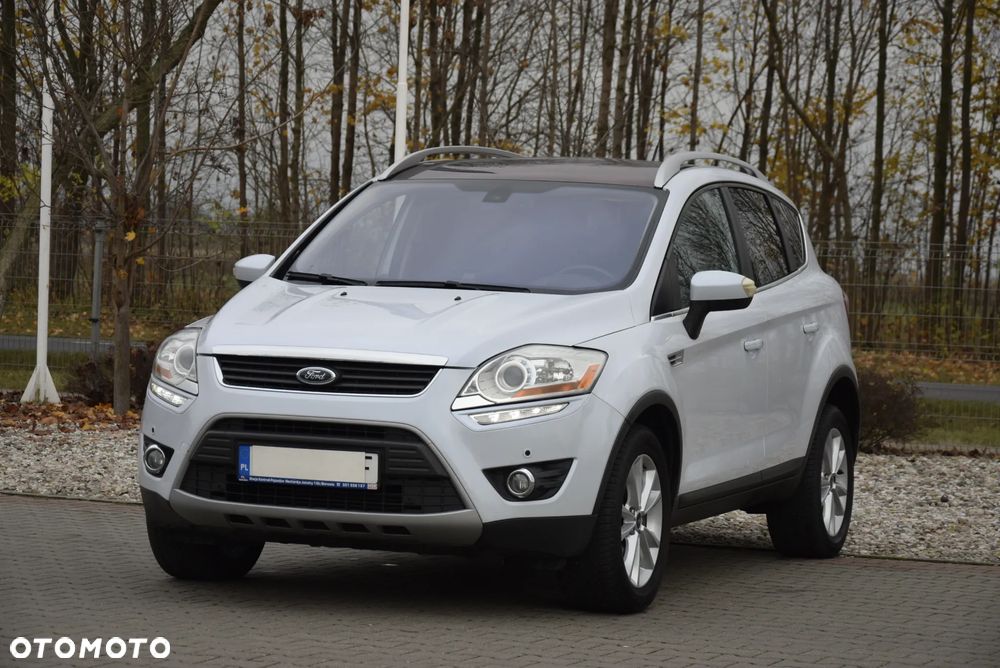 Ford Kuga 2.0 TDCi FWD Titanium Plus - 32