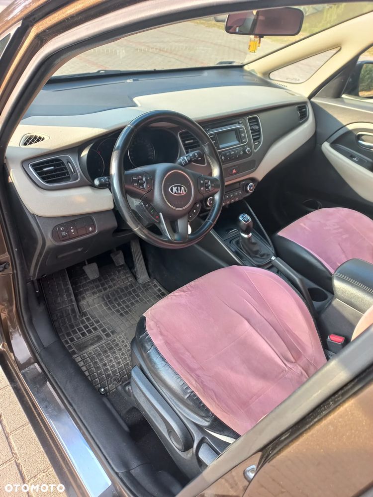 Kia Carens 1.6 GDI M - 7
