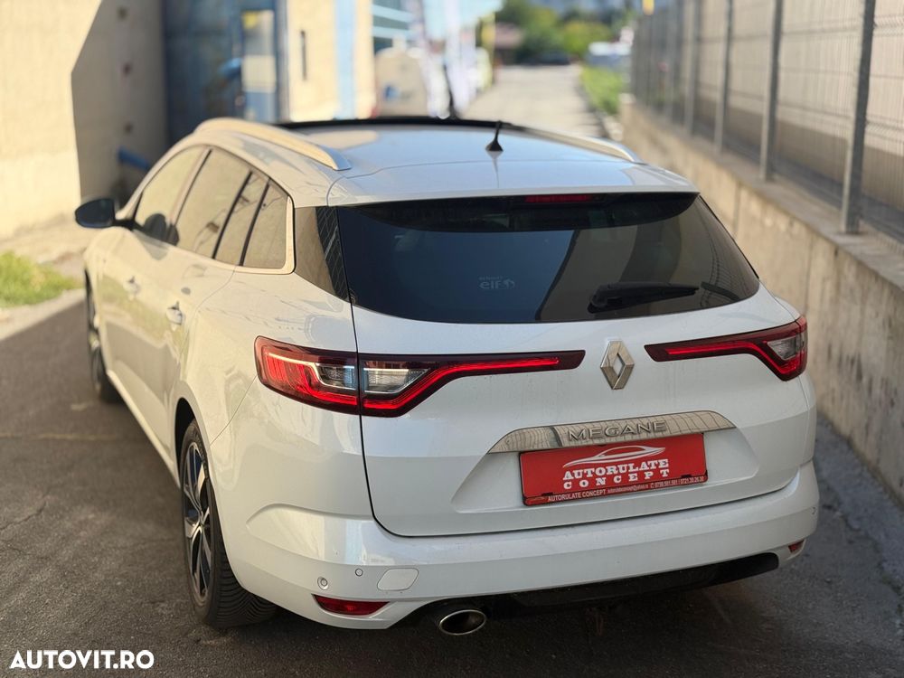 Renault Megane TCe 160 GPF EDC BOSE EDITION - 3