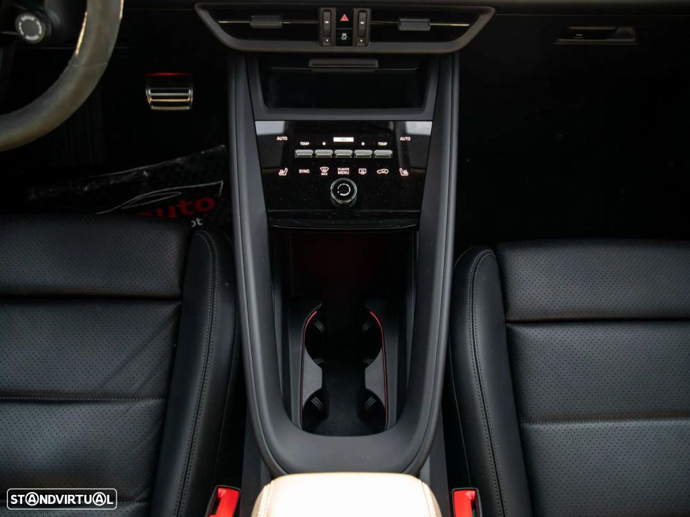 Porsche Macan Electric 4S - 30