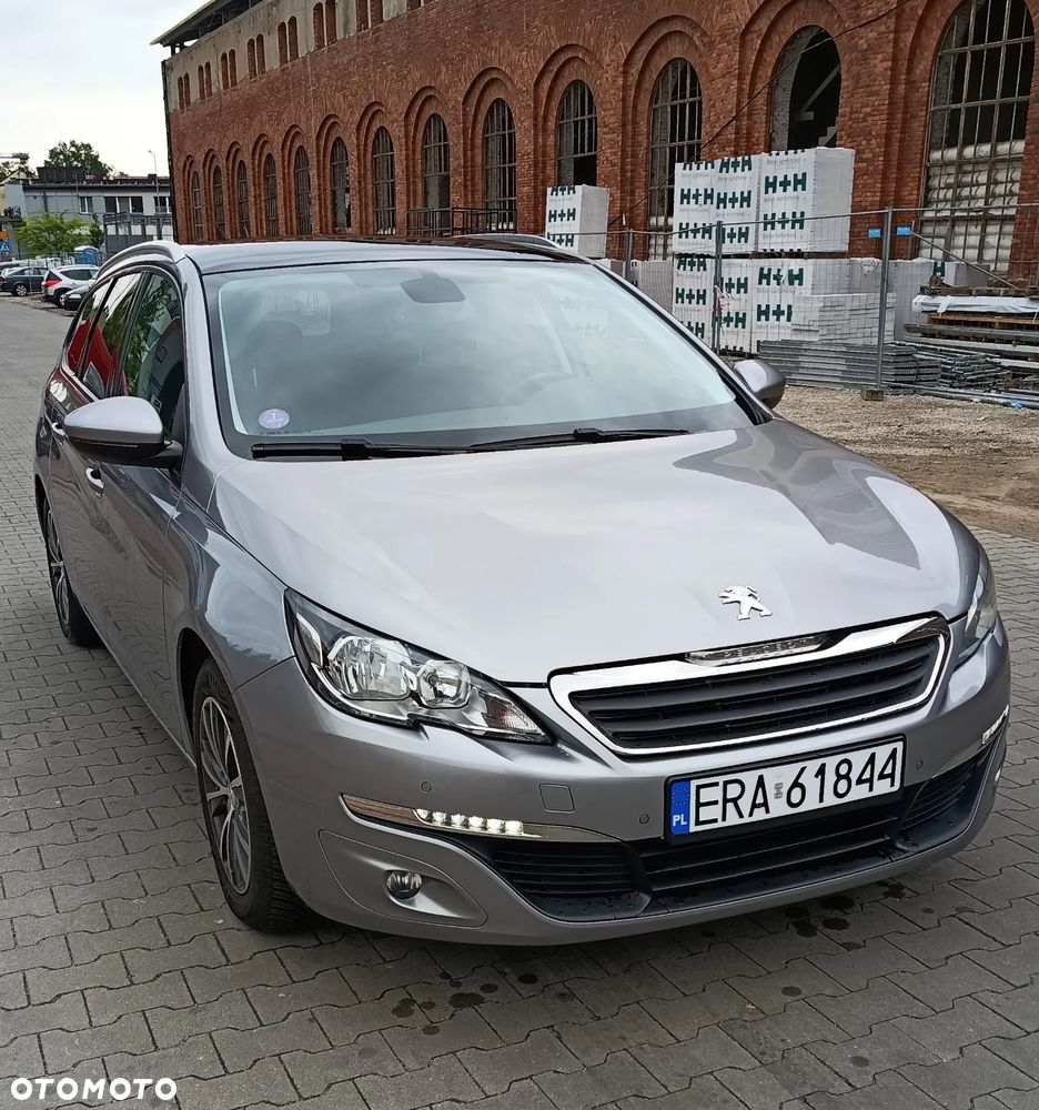 Peugeot 308 1.2 PureTech GPF Allure S&S - 2