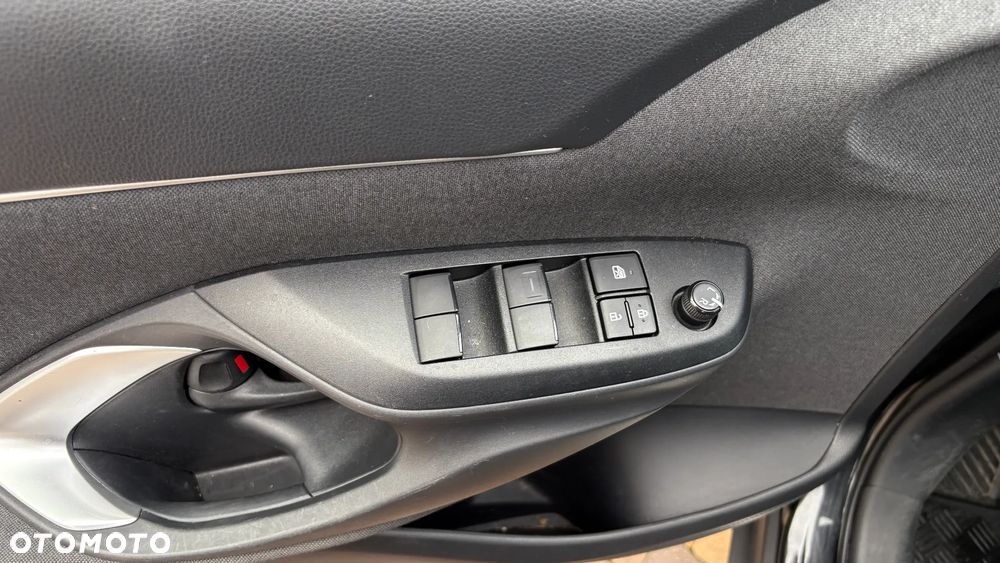 Toyota Yaris Cross Hybrid 1.5 Comfort - 36