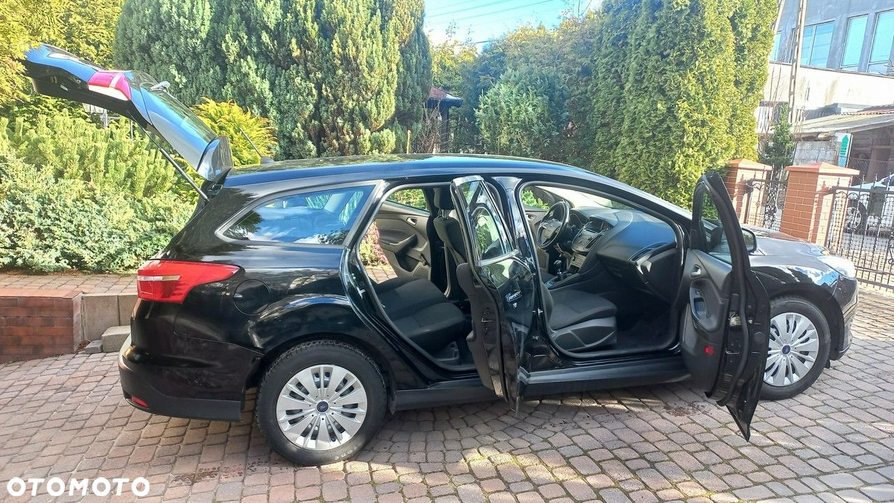 Ford Focus - 21
