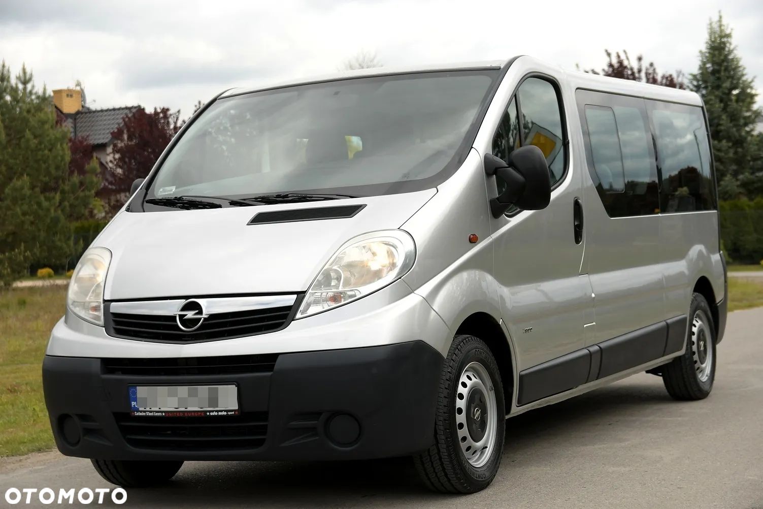 Opel Vivaro - 1