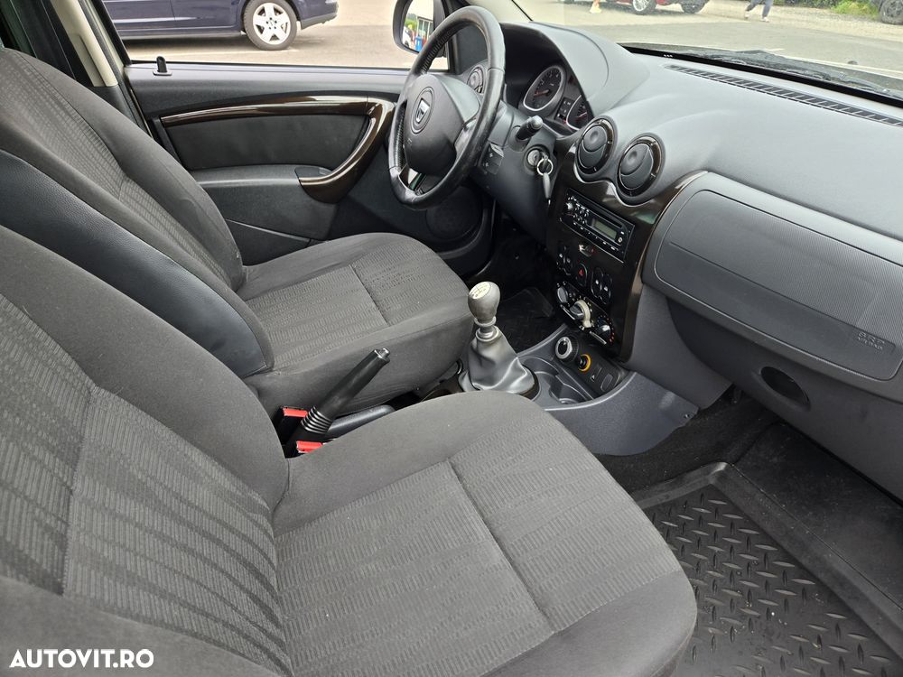 Dacia Duster 1.5 dCi 4x4 Prestige - 7