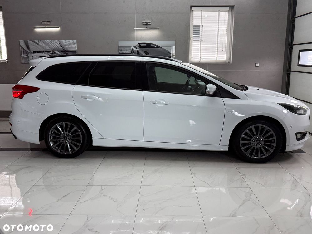 Ford Focus 1.0 EcoBoost ST-Line ASS - 9