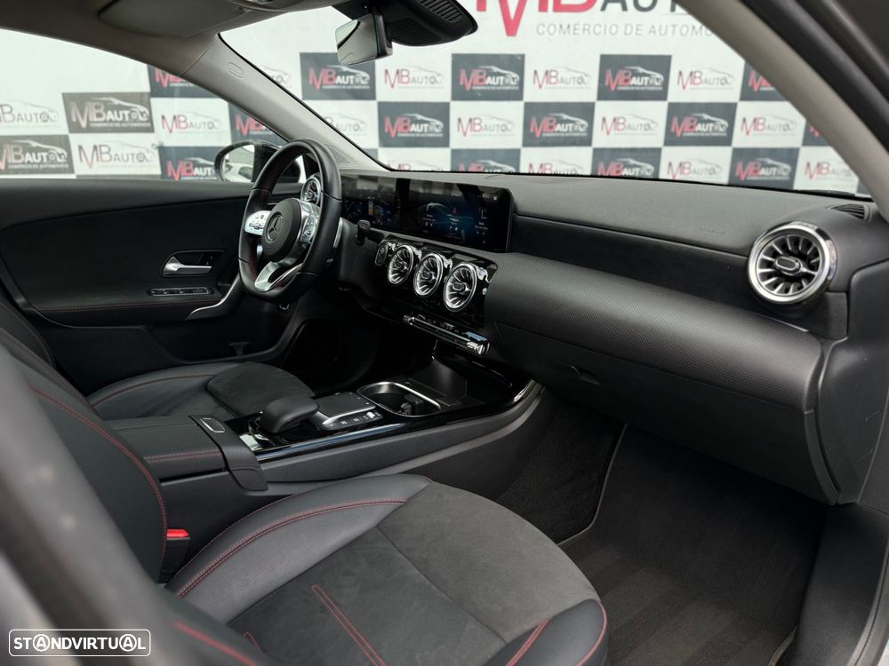 Mercedes-Benz A 250 e AMG Line - 57