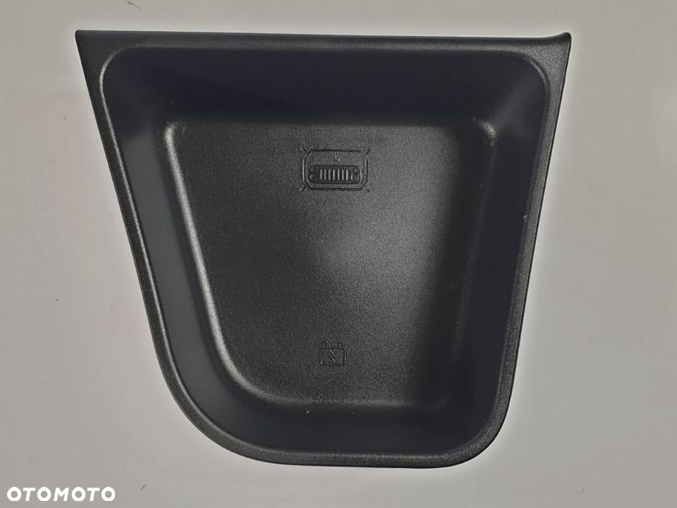 JEEP COMPASS 1.4T od 2018 roku . Boczek Bagażnika Lewy - 17