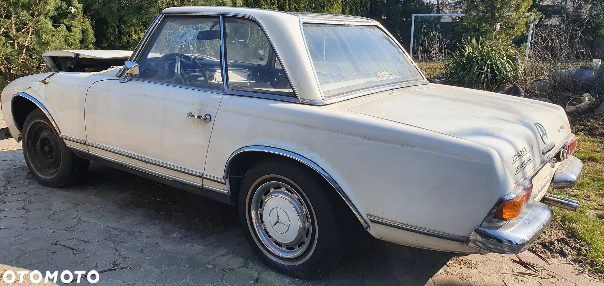 Mercedes-Benz SL - 1