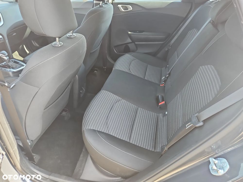 Kia Ceed 1.5 T-GDI M DCT - 15