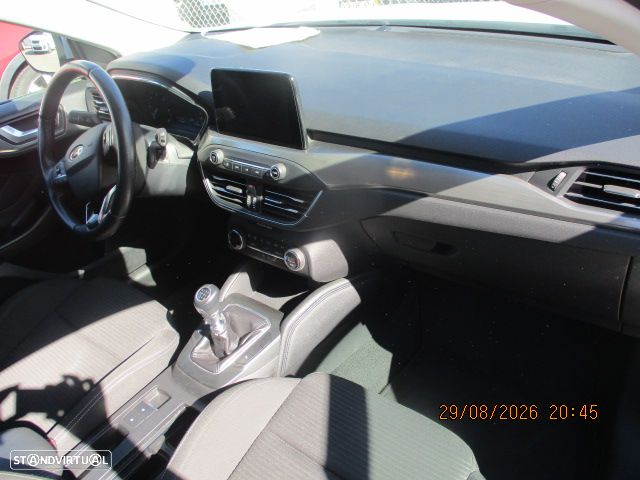 Ford Focus 1.5 TDCi DPF S&S Business - 12