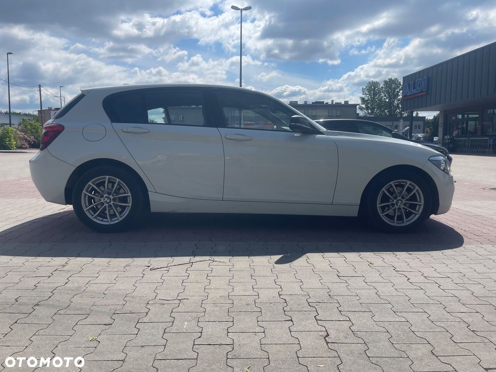 BMW Seria 1 116d - 4