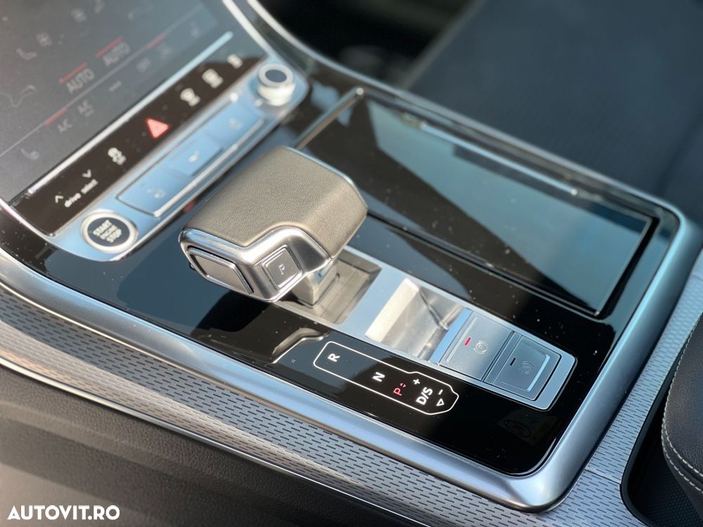 Audi Q7 3.0 50 TDI quattro Tiptronic MHEV S Line - 12