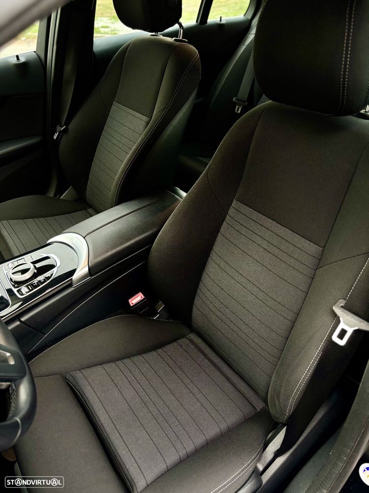 Mercedes-Benz C 300 - 33
