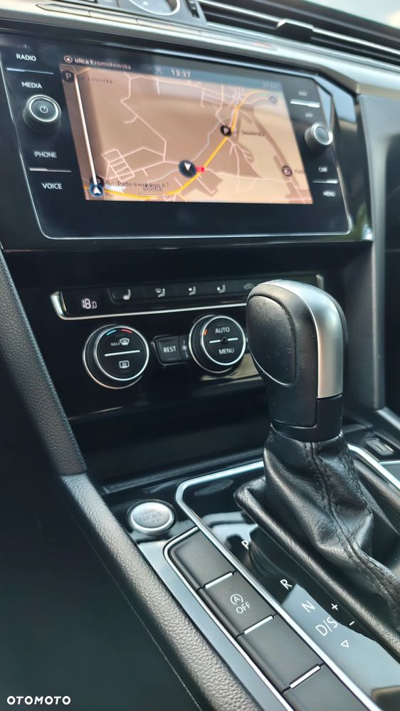 Volkswagen Arteon 2.0 TDI SCR DSG Elegance - 23