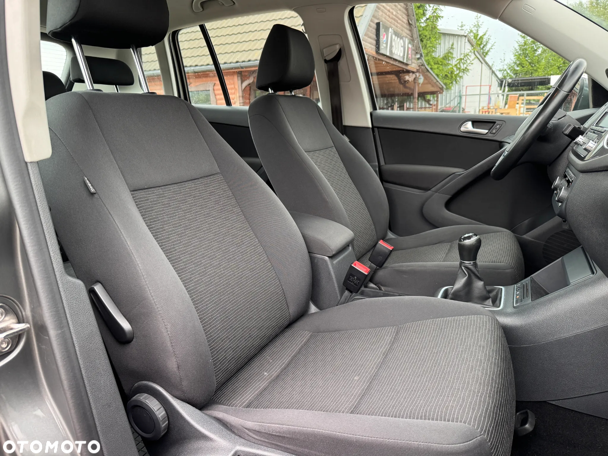 Volkswagen Tiguan 1.4 TSI Perfectline - 12