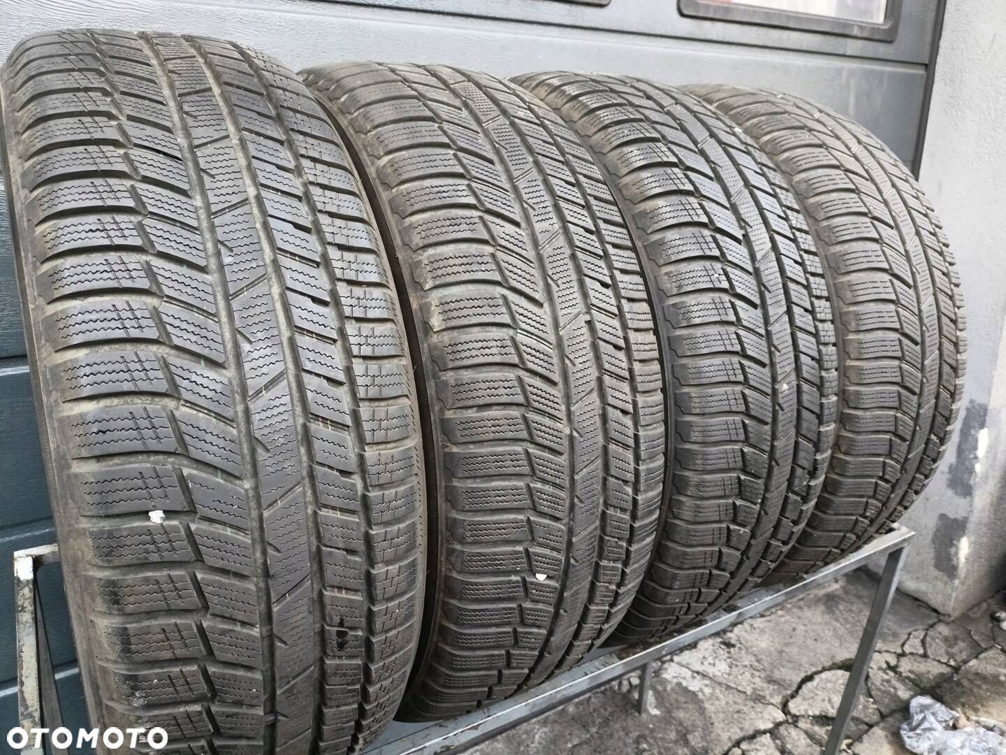 235/55R19 Toyo Snowprox S954 SUV komplet opon zima 7,7mm - 4